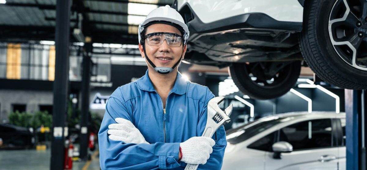 Common Mistakes to Avoid When Applying for Automotive Jobs